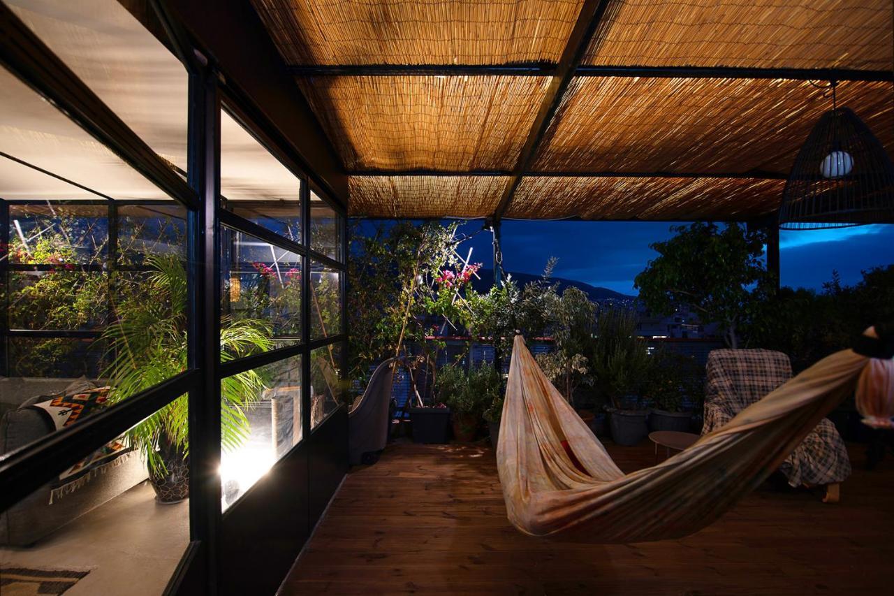 Unique Solar Penthouse With Jacuzzi And Sauna In Central เอเธนส์ ภายนอก รูปภาพ