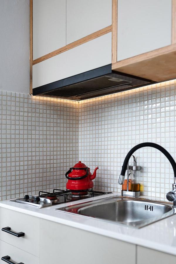 Unique Solar Penthouse With Jacuzzi And Sauna In Central เอเธนส์ ภายนอก รูปภาพ