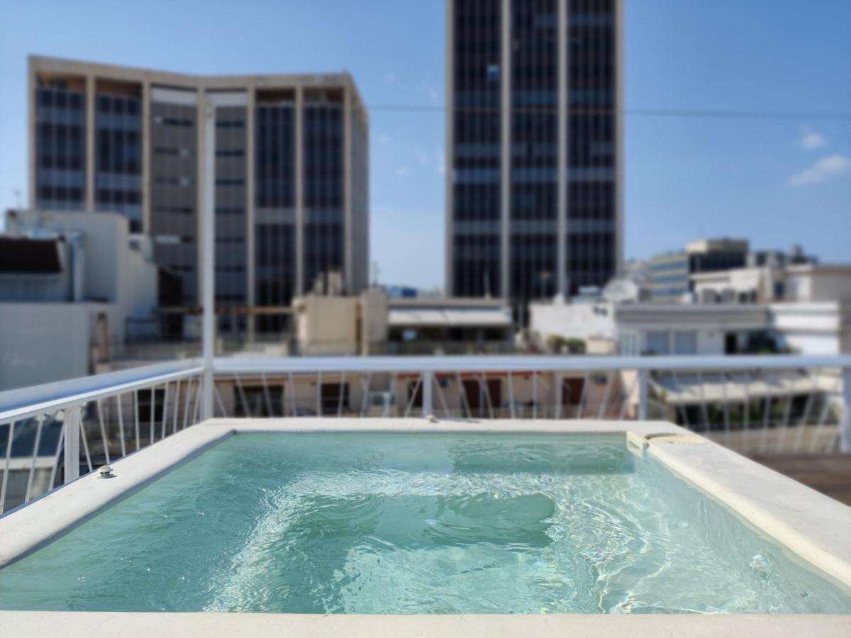 Unique Solar Penthouse With Jacuzzi And Sauna In Central เอเธนส์ ภายนอก รูปภาพ